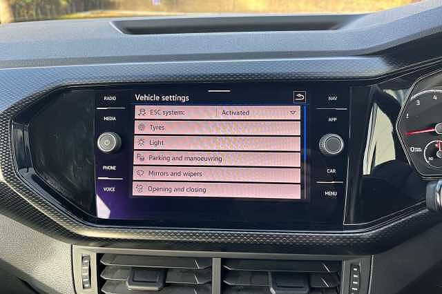 Used Volkswagen T-Cross 2022 for sale - 76193381: Photo 28
