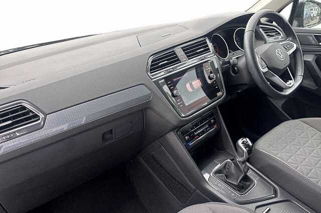 Used Volkswagen Tiguan 2022 for sale - 76211470: Photo 2