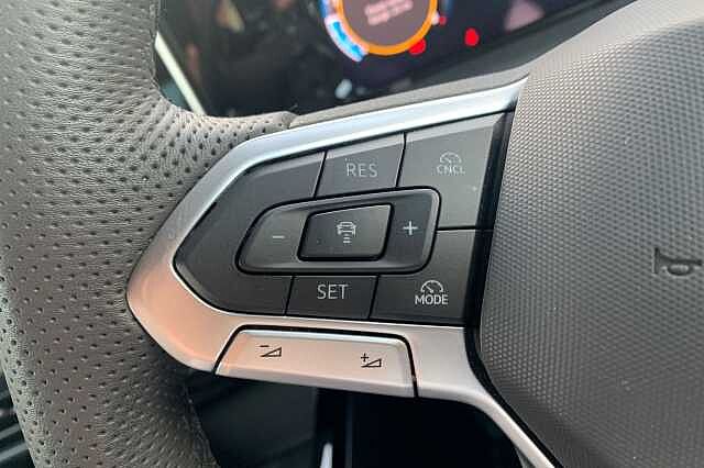 Used Volkswagen Golf 2025 for sale - 76422478: Photo 15