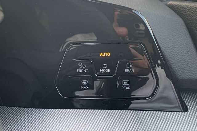 Used Volkswagen Golf 2025 for sale - 76422478: Photo 26