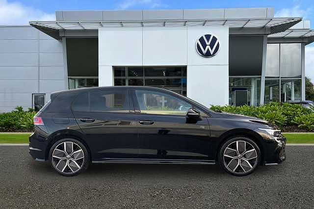 Used Volkswagen Golf 2025 for sale - 76422478: Photo 4