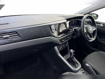 Used Volkswagen Polo 2024 for sale - 75760881: Photo