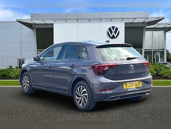 Used Volkswagen Polo 2024 for sale - 75760881: Photo