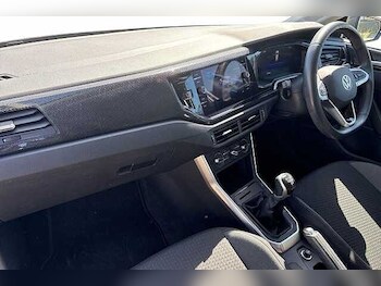 Used Volkswagen Polo 2024 for sale - 77990462: Photo