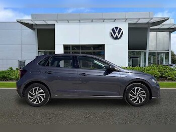 Used Volkswagen Polo 2024 for sale - 77990462: Photo