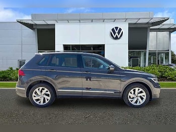 Used Volkswagen Tiguan 2023 for sale - 78069776: Photo