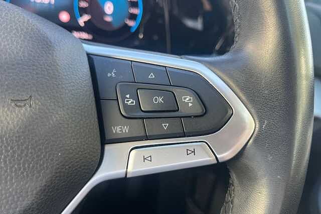 Used Volkswagen Golf 2022 for sale - 75773628: Photo 17
