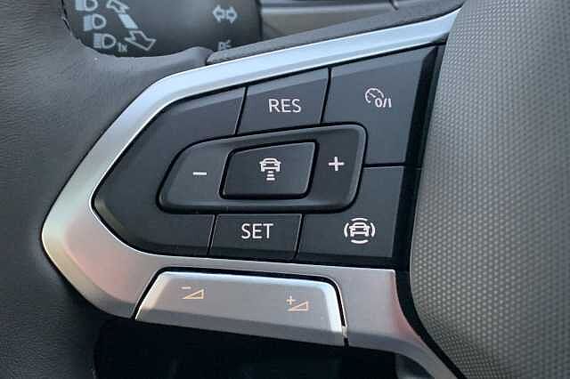 Used Volkswagen Touran 2025 for sale - 77328942: Photo 15