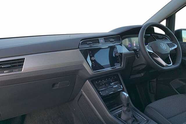 Used Volkswagen Touran 2025 for sale - 77328942: Photo 2