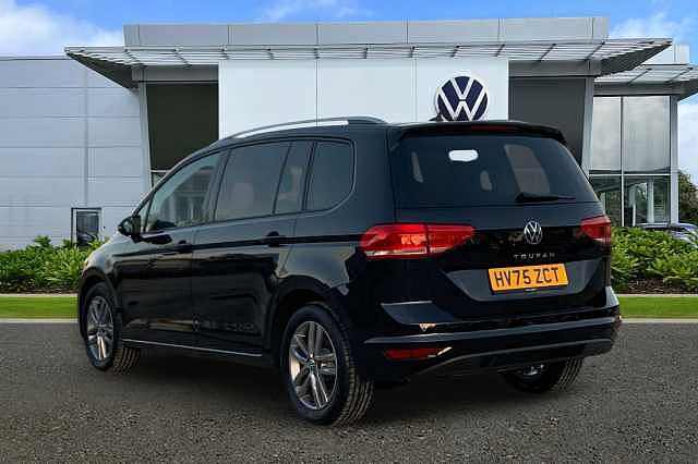 Used Volkswagen Touran 2025 for sale - 77328942: Photo 3