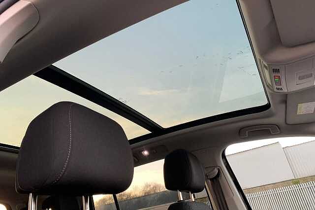 Used Volkswagen Touran 2025 for sale - 77328942: Photo 33