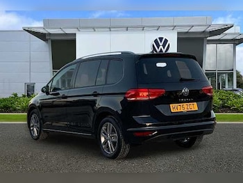 Used Volkswagen Touran 2025 for sale - 77328942: Photo
