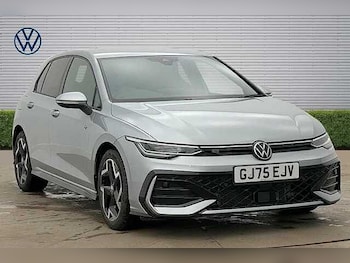 Used Volkswagen Golf 2025 for sale - 79457345: Photo