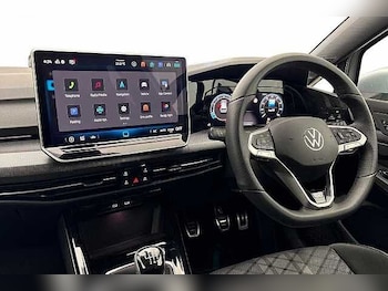 Used Volkswagen Golf 2025 for sale - 79457345: Photo