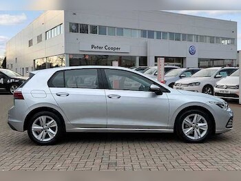 Used Volkswagen Golf 2020 for sale - 77735515: Photo