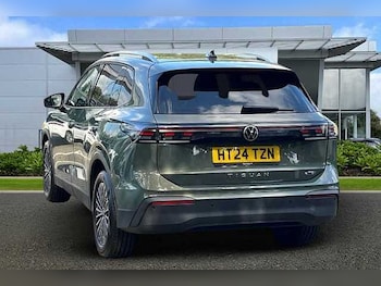 Used Volkswagen Tiguan 2024 for sale - 76542309: Photo