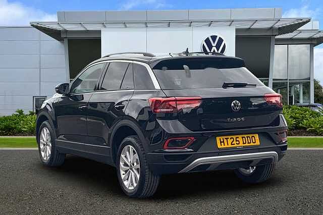 Used Volkswagen T-Roc 2025 for sale - 76436612: Photo 3