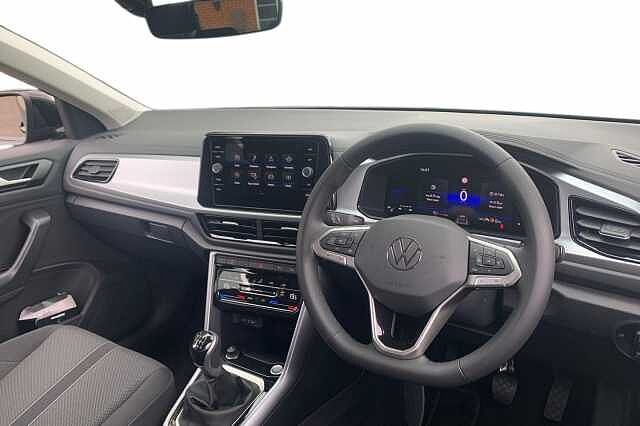 Used Volkswagen T-Roc 2025 for sale - 76436612: Photo 6