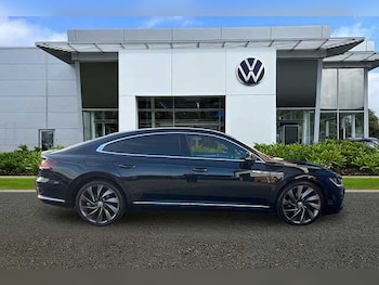 Used Volkswagen Arteon 2018 for sale - 76352587: Photo