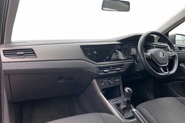 Used Volkswagen Polo 2019 for sale - 76211463: Photo 2
