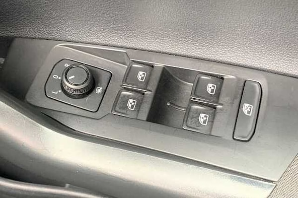 Used Volkswagen Polo 2019 for sale - 76211463: Photo 30