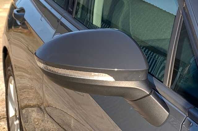 Used Volkswagen Golf 2023 for sale - 76687098: Photo 23