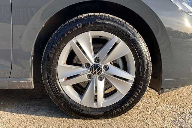 Used Volkswagen Golf 2023 for sale - 76687098: Photo 5