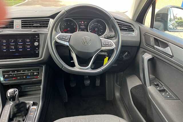 Used Volkswagen Tiguan 2022 for sale - 76157400: Photo 14