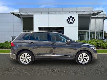 Used Volkswagen Tiguan 2022 for sale - 77916280: Photo
