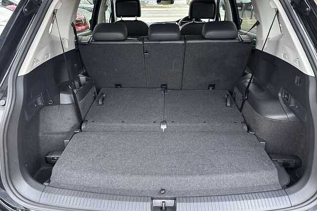 Used Volkswagen Tiguan Allspace 2024 for sale - 77555431: Photo 34