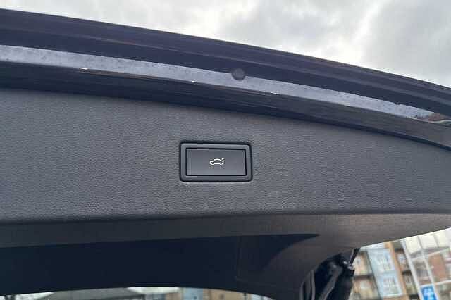 Used Volkswagen Tiguan Allspace 2024 for sale - 77555431: Photo 35