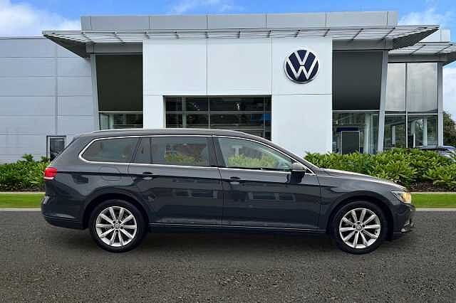 Used Volkswagen Passat 2017 for sale - 76133818: Photo 4
