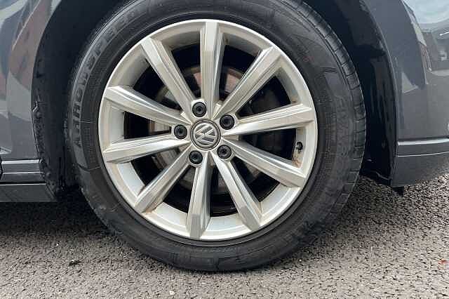 Used Volkswagen Passat 2017 for sale - 76133818: Photo 5