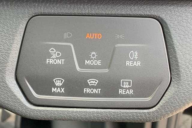 Used Volkswagen ID.4 2025 for sale - 76357482: Photo 30