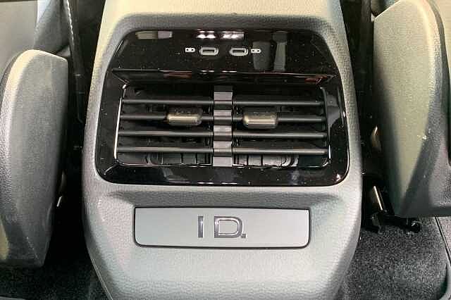 Used Volkswagen ID.4 2025 for sale - 76357482: Photo 31