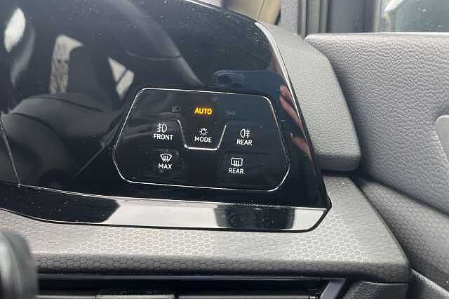 Used Volkswagen Golf 2022 for sale - 77357007: Photo 29