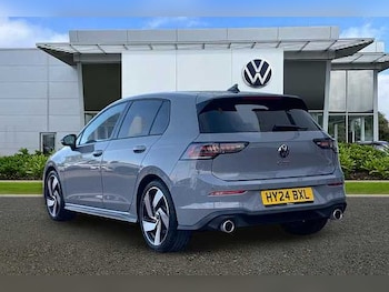 Used Volkswagen Golf 2024 for sale - 76470787: Photo