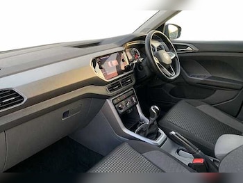 Used Volkswagen T-Cross 2021 for sale - 77056553: Photo