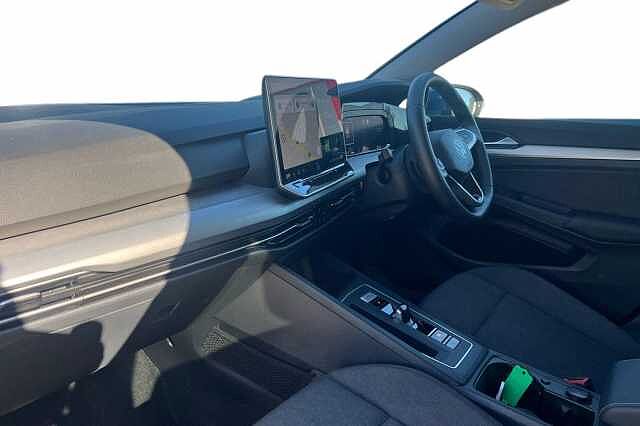 Used Volkswagen Golf 2025 for sale - 77236985: Photo 2