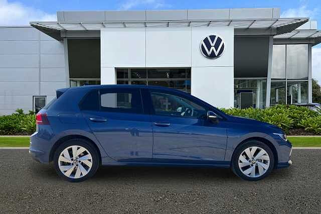 Used Volkswagen Golf 2025 for sale - 77236985: Photo 4