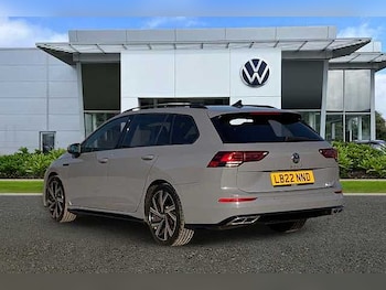 Used Volkswagen Golf 2022 for sale - 76643173: Photo