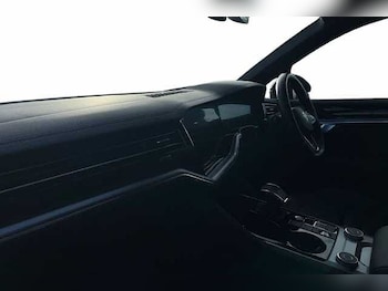 Used Volkswagen Touareg 2023 for sale - 77007914: Photo