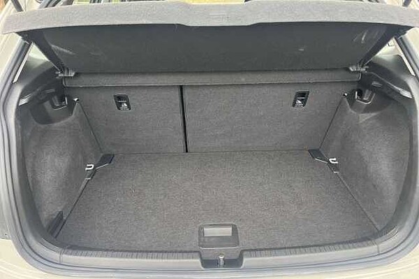 Used Volkswagen Polo 2023 for sale - 76101504: Photo 11