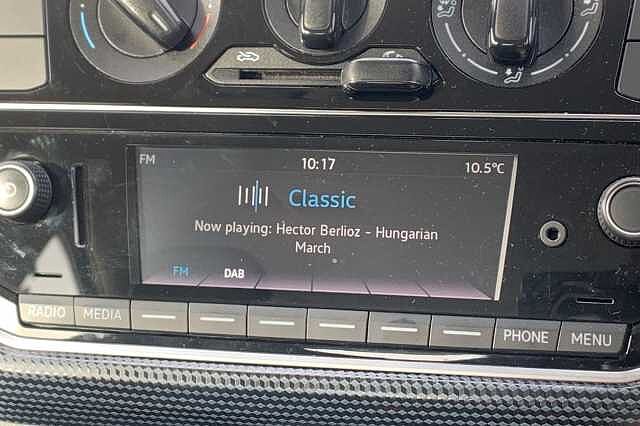 Used Volkswagen up! 2022 for sale - 76712272: Photo 24