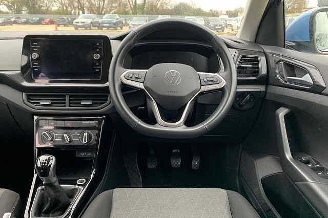 Used Volkswagen T-Cross 2024 for sale - 76687094: Photo 14