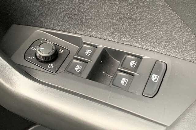 Used Volkswagen T-Cross 2024 for sale - 76687094: Photo 32