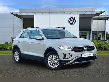 Used Volkswagen T-Roc 2022 for sale - 77172938: Photo