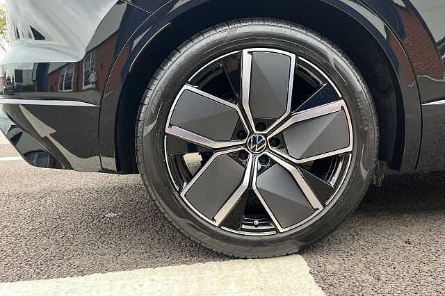 Used Volkswagen Touareg 2025 for sale - 76444524: Photo 5