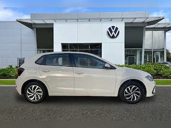 Used Volkswagen Polo 2023 for sale - 76957689: Photo