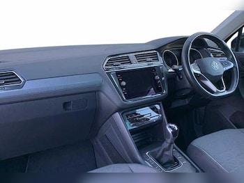 Used Volkswagen Tiguan 2022 for sale - 76461986: Photo
